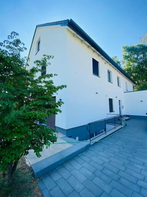 Practical Loft Comfort Near Munich Гермеринг Екстериор снимка